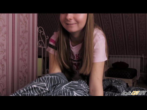 ❤️ Бландынка глыбока адсмоктвае сяброўку і атрымлівае сперму ў рот ❤❌  Сэкс у нас ❌❤